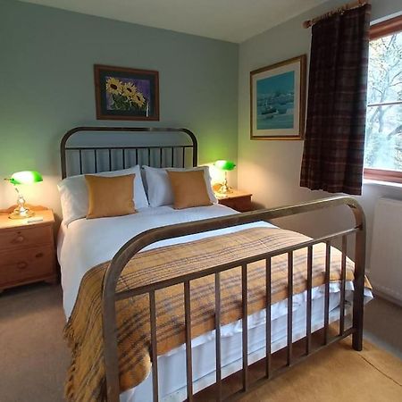 Treetop Cottage At Countisbury Lodge Линмут Экстерьер фото